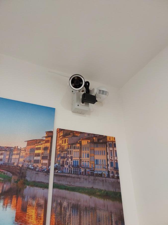 The Smart Choice Apartments ฟลอเรนซ์ ภายนอก รูปภาพ